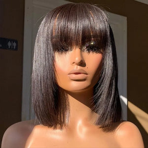 A Perruque de Cheveux Humains Courts et Lisses avec Frange, Sans Colle, Prêt à vitation, Fait à la Machine